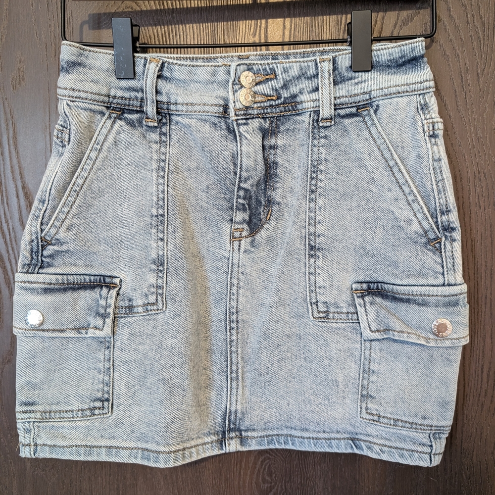 Guess Cargo Mini Skirt